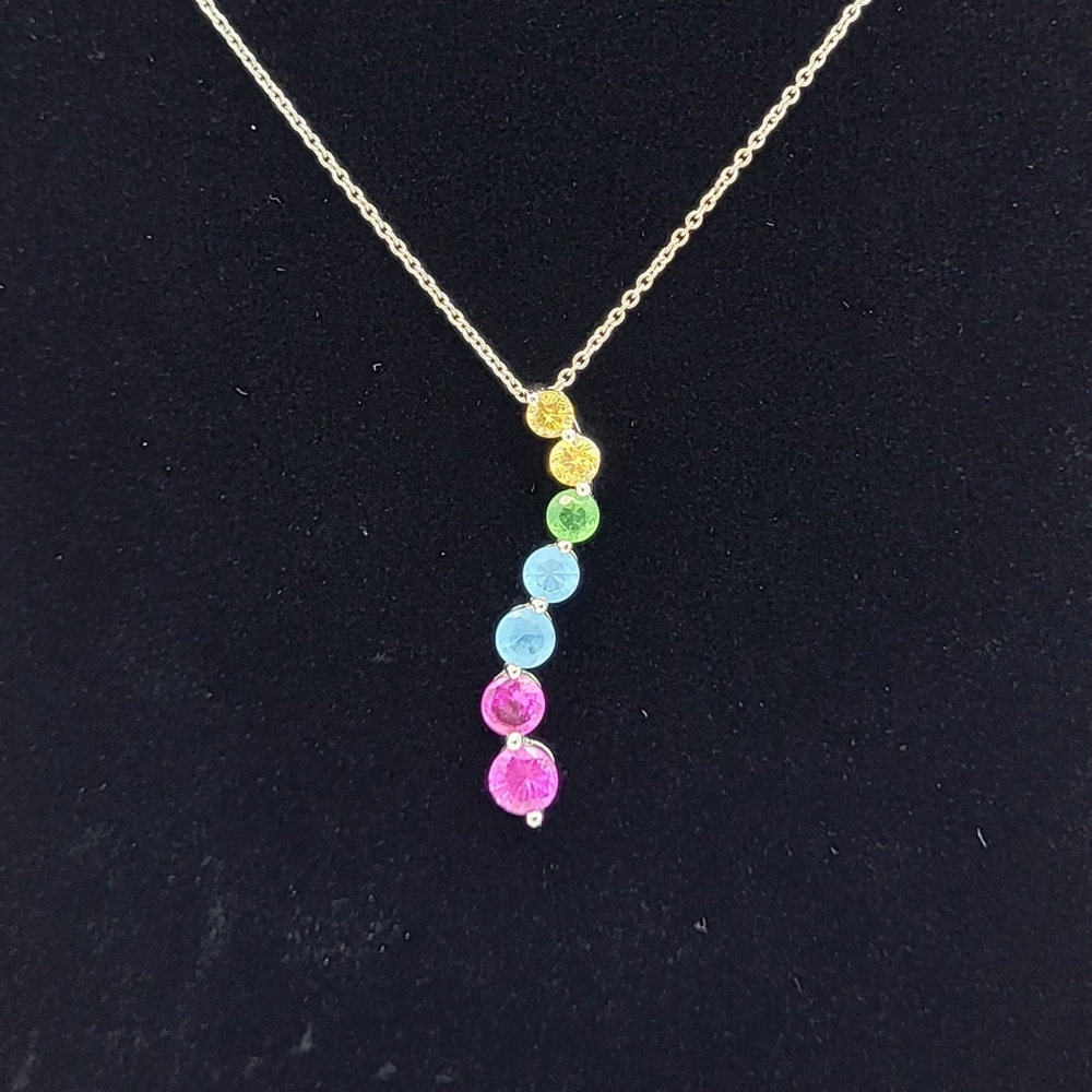 925 silver necklace with beautiful crystal stones